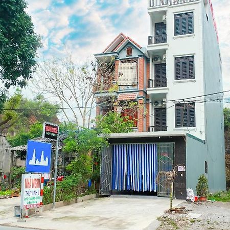 Nha Nghi Thuy Linh 2 Dong Huong Exteriör bild